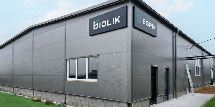 Ako sa bioodpad mení na zelenú energiu: Reportáž zo spracovateľského závodu nášho partnera