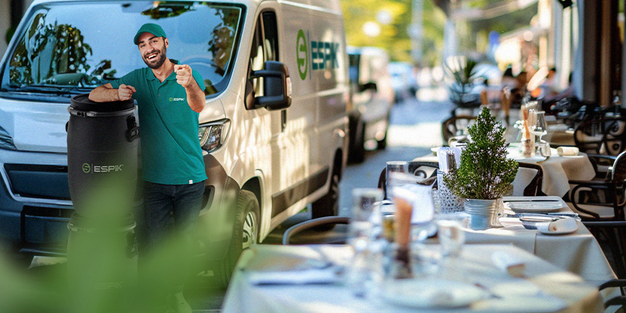 Leto, horúčavy a kuchynský odpad? Ako to zvládnuť bez zápachu